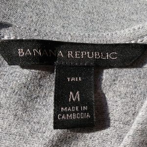 Banana Republic Tops - BANANA REPUBLIC CROP TANK HTR GRAY NWOT Banana Republic Tops - BANANA REPUBLIC CROP TANK HTR GRAY NWOT